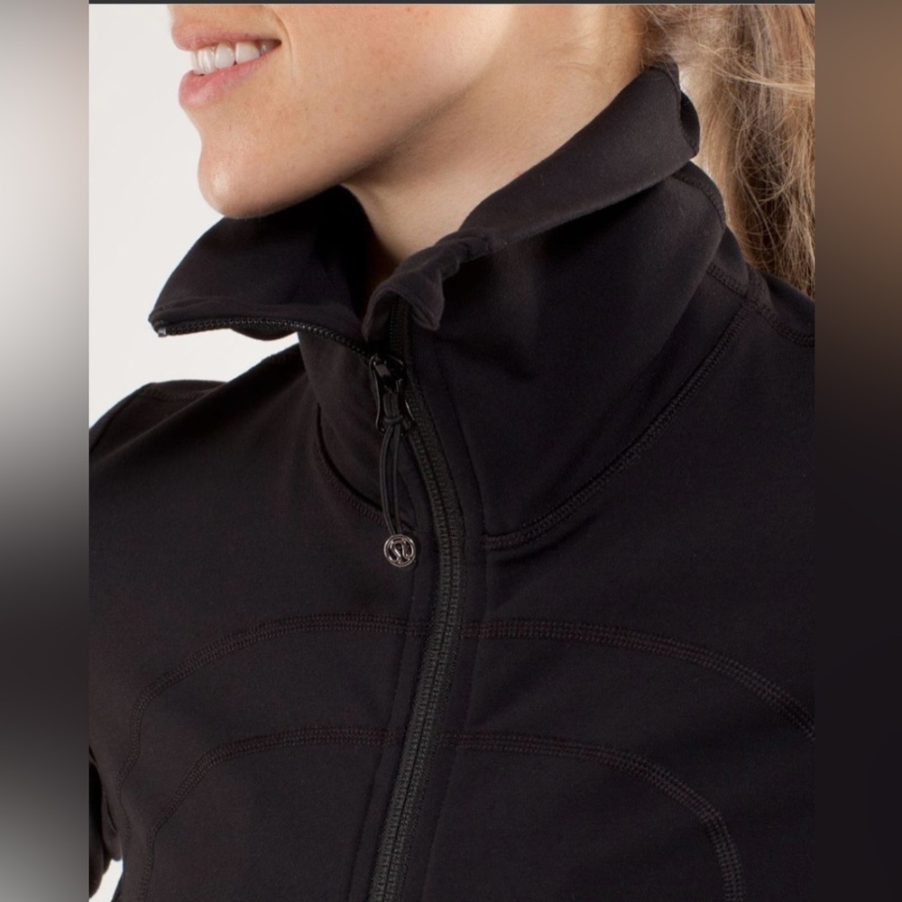 Lululemon In Stride Jacket - Picture 3 of 5